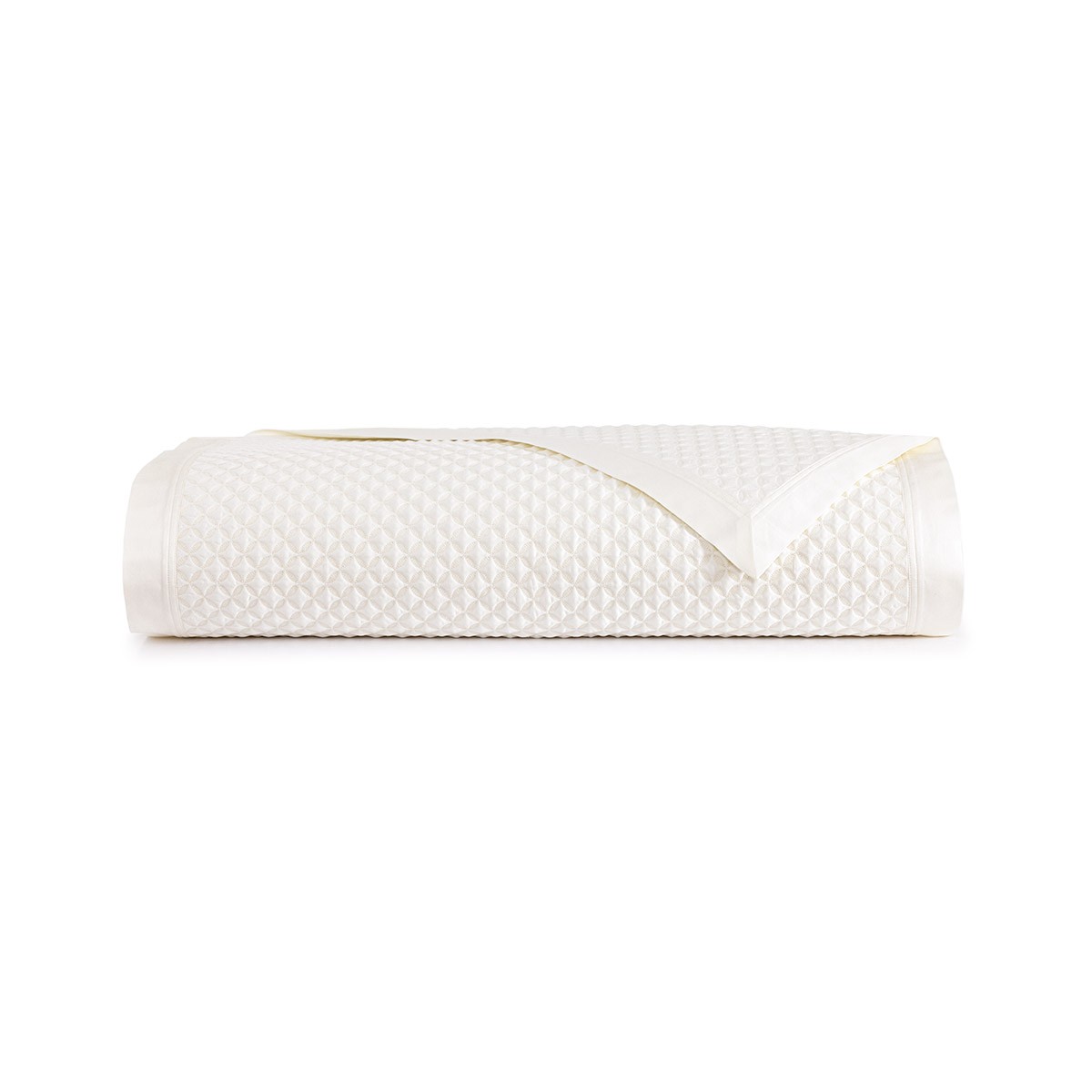 Yves Delorme Couture Bed path Adagio