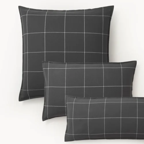 NoelleChecked flannel cover in cotton